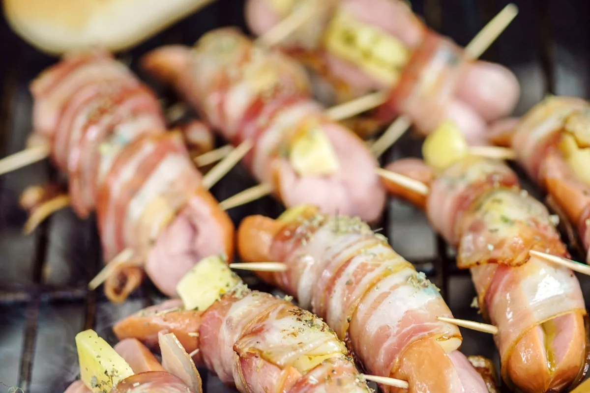 Cheese-Stuffed Bacon Wrapped Slaw Dogs
