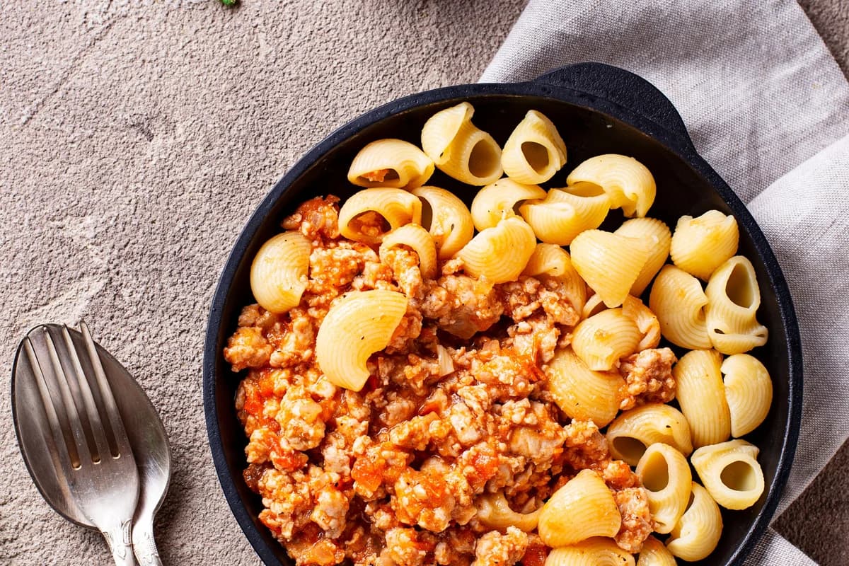 Chili Mac & Cheese Bake