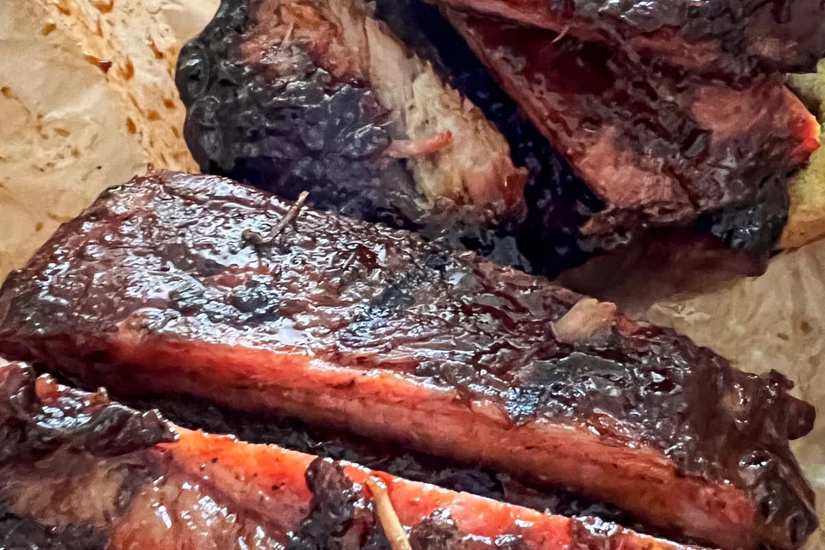 Smoked Dino Beef Ribs Texas-Style